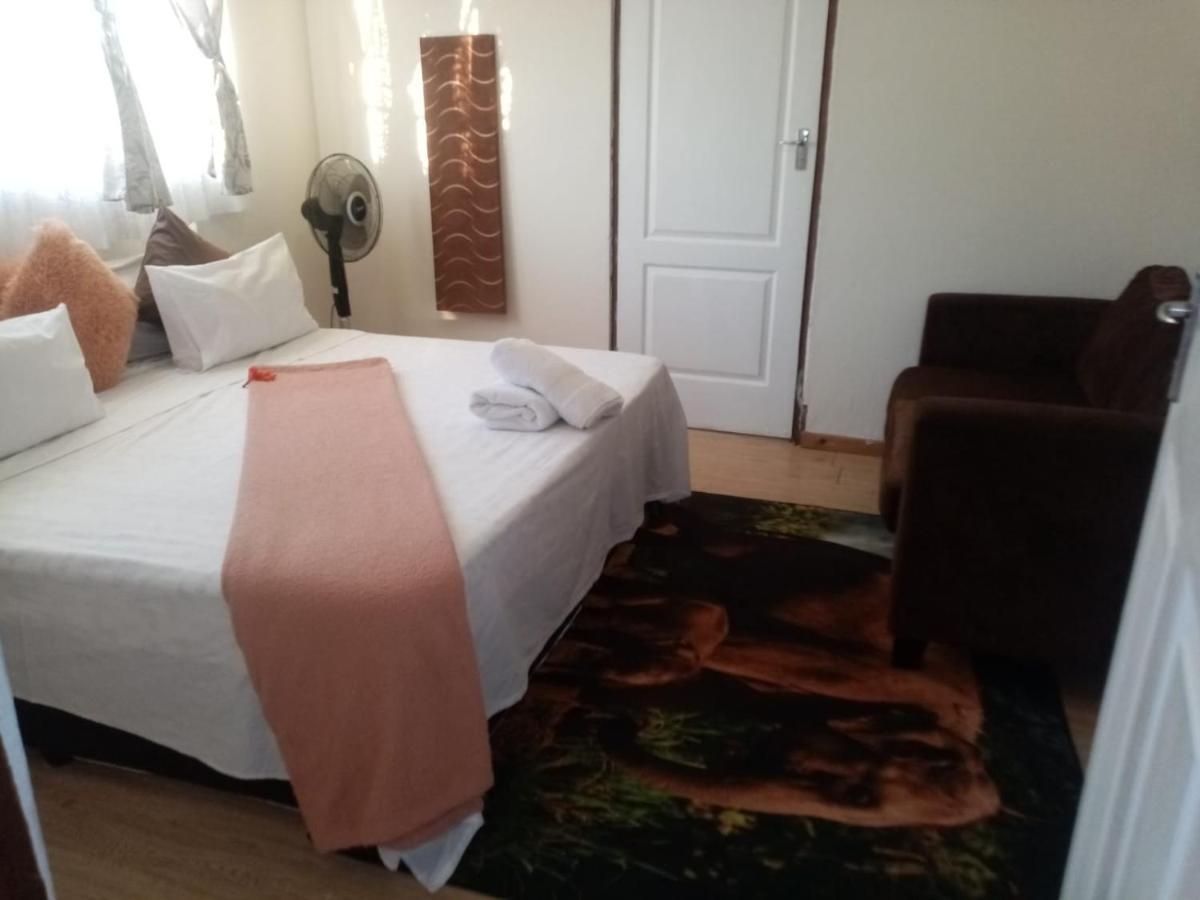Hotel Red Pillars Port Elizabeth Zewnętrze zdjęcie